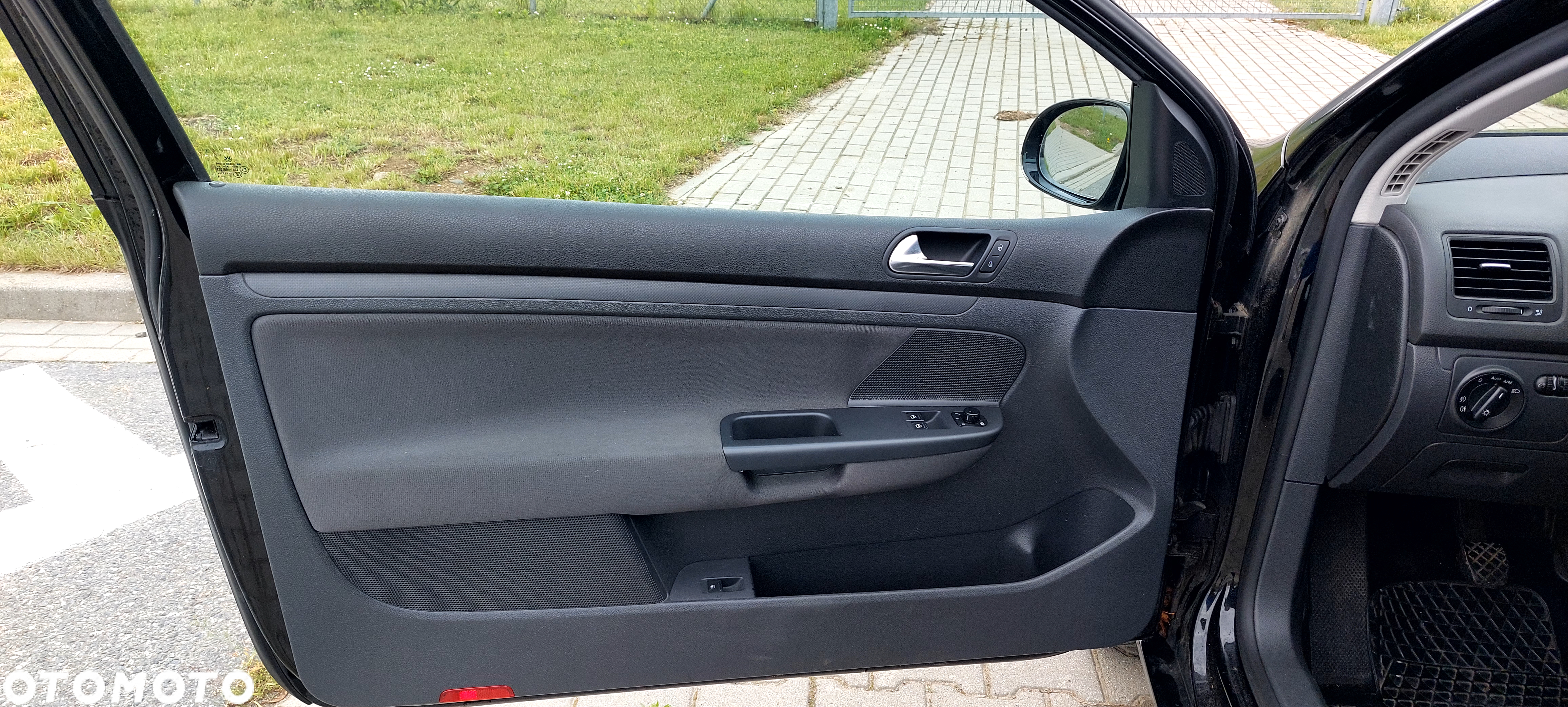 Volkswagen Golf 1.6 Edition - 23