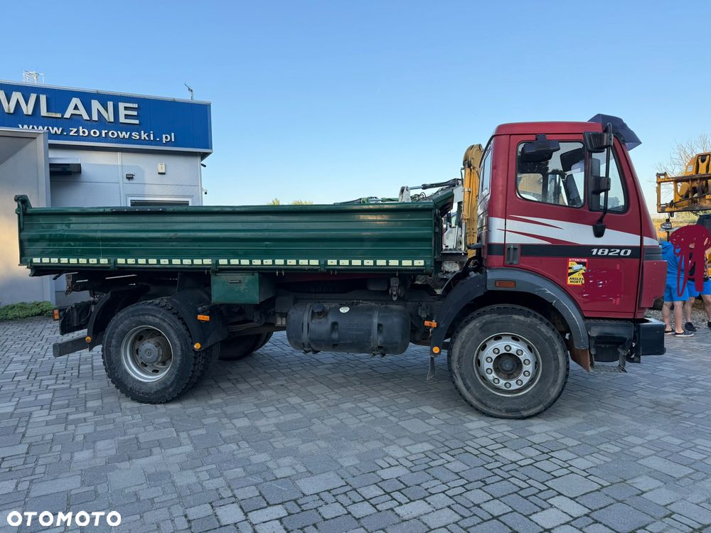 Mercedes-Benz 1820K - 4