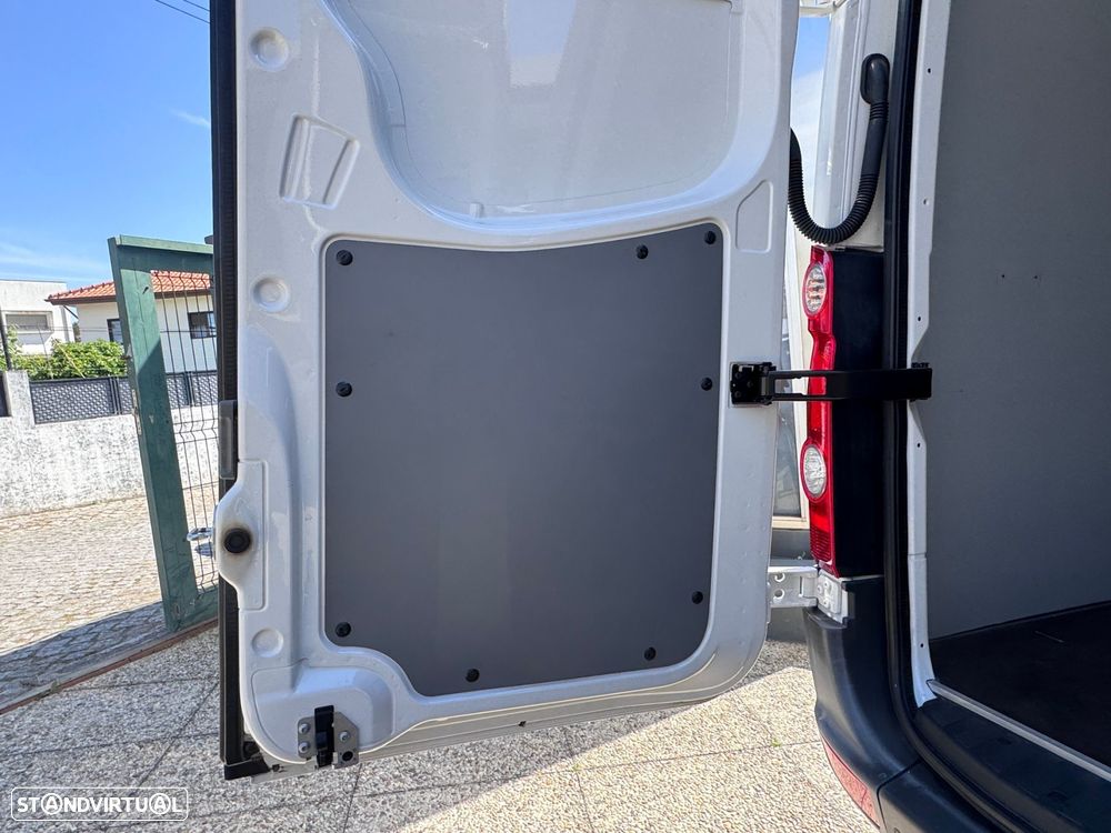 VW Crafter 35 2.0 BiTDi 164 CT Longa Extra - 53