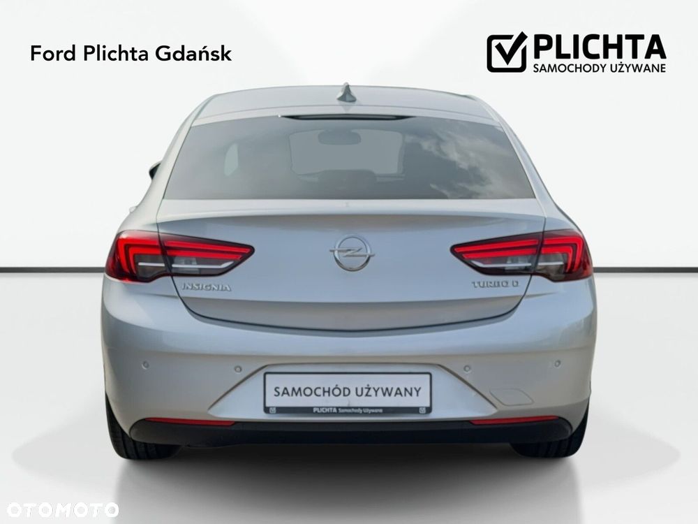Opel Insignia - 38