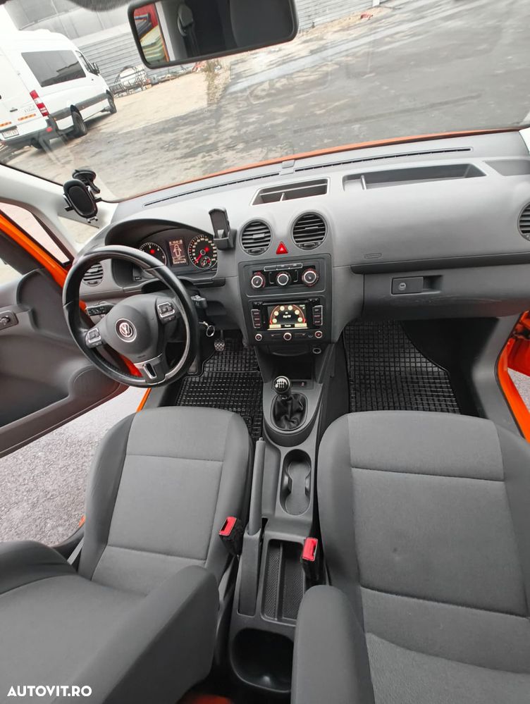 Volkswagen Caddy - 12
