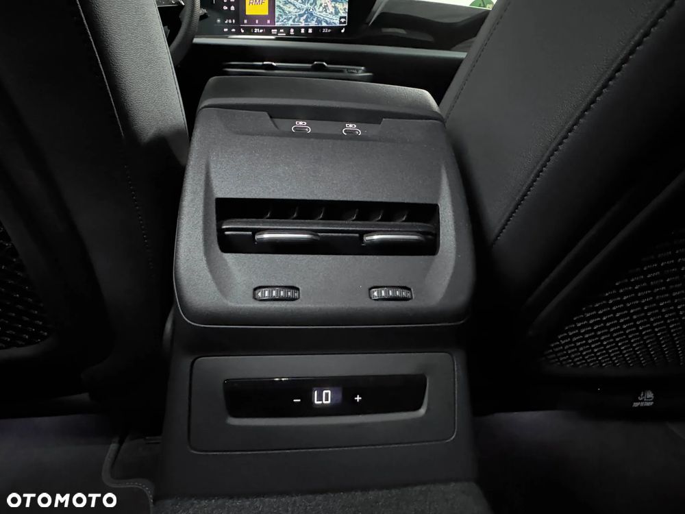 Audi A5 Avant TFSI 150 kW S tronic Edition one - 24