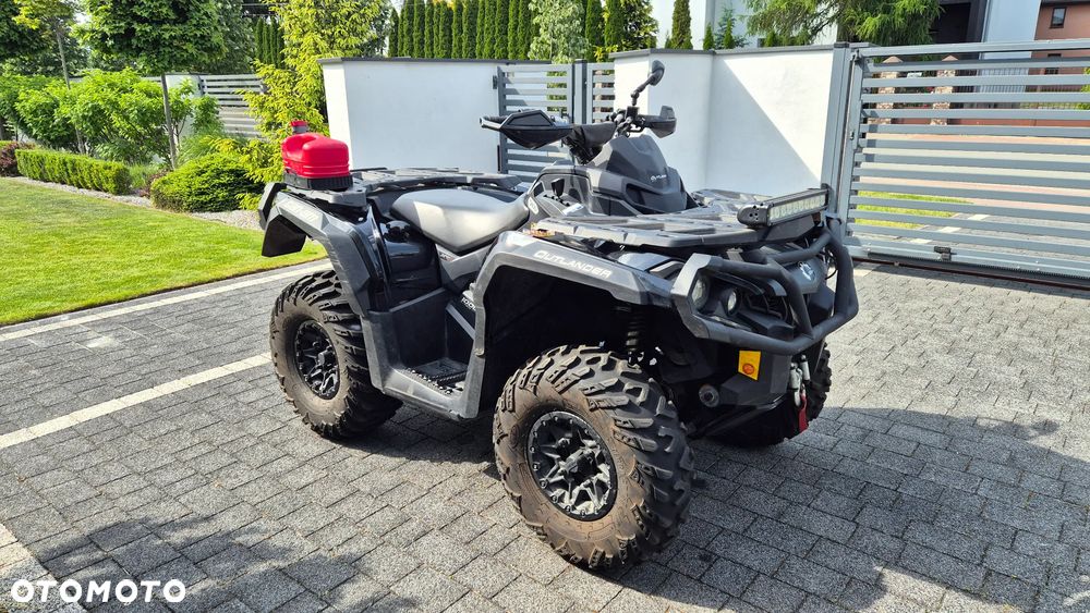 Can-Am Outlander - 1