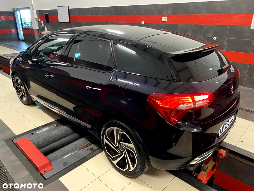 Citroën DS5 BlueHDi 180 EAT6 Business Class - 9