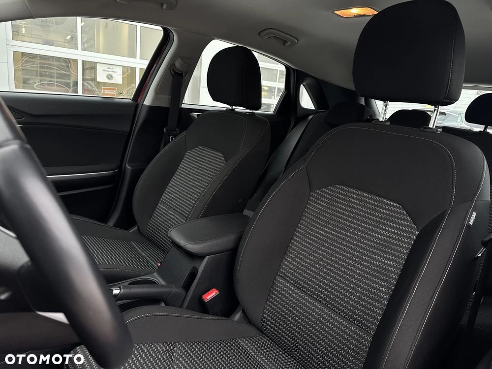 Kia Ceed 1.5 T-GDI M - 11