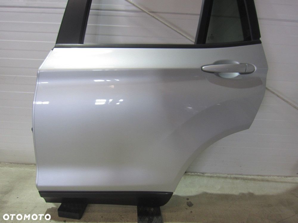 BMW X3 F25 DRZWI LEWE TYLNE SREBRNY TYŁ 354 TITANSILBER 41527238695 7238695 - 3
