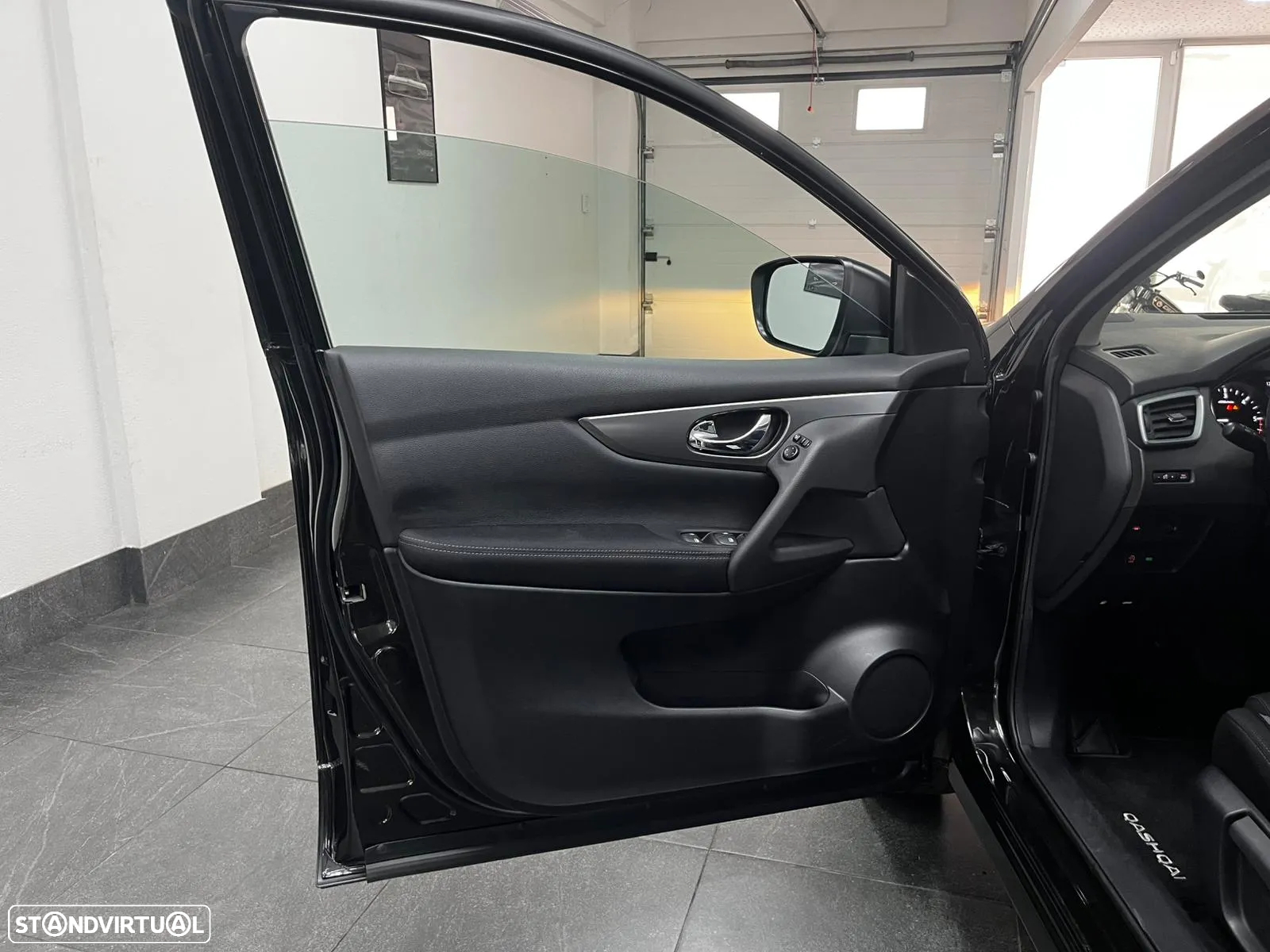 Nissan Qashqai 1.6 dCi 360 S Xtronic - 19