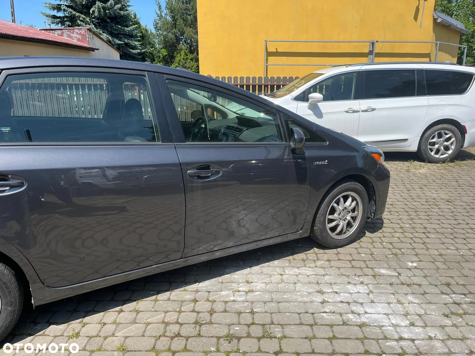 Toyota Prius+ (Hybrid) Executive - 39