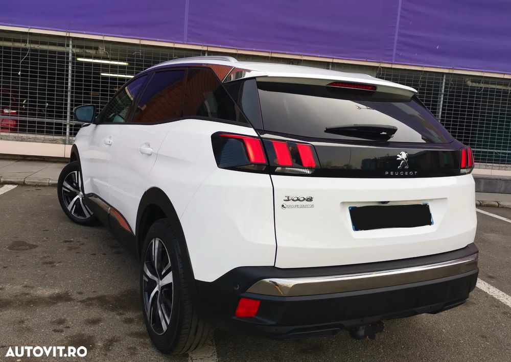 Peugeot 3008 1.5 BlueHDI S&S EAT8 Allure - 11