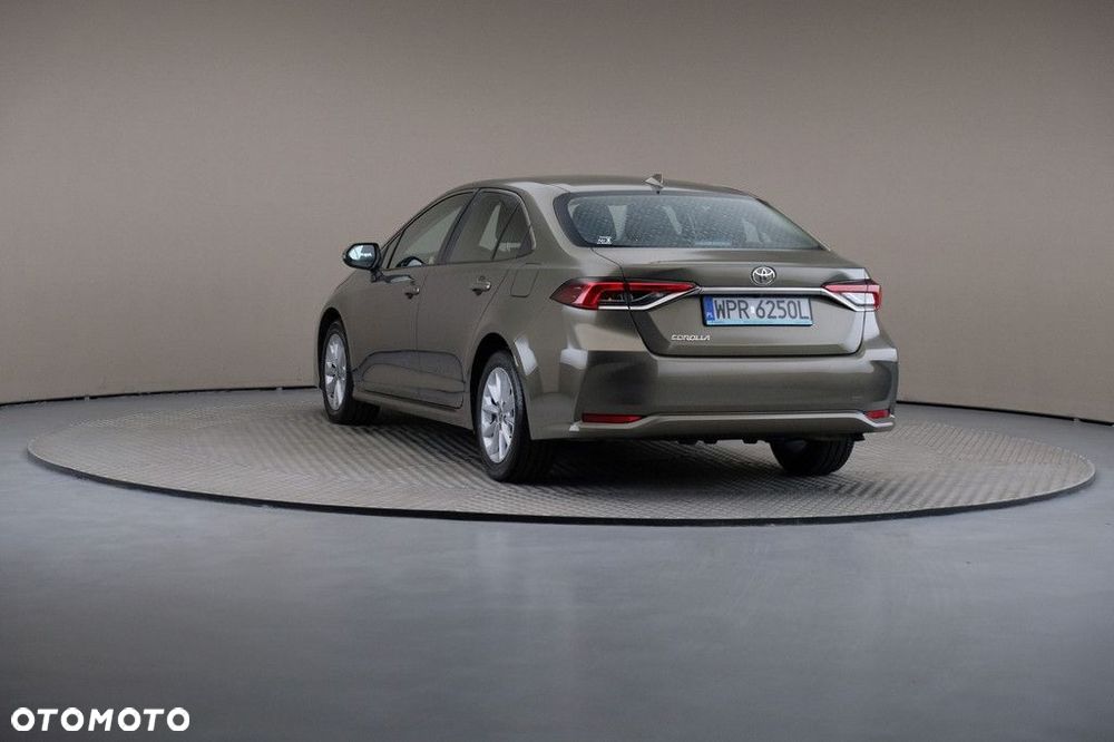 Toyota Corolla - 2