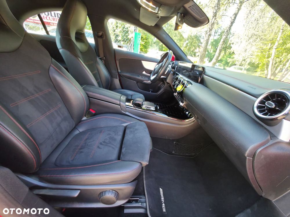 Mercedes-Benz CLA 200 AMG Line 7G-DCT - 21