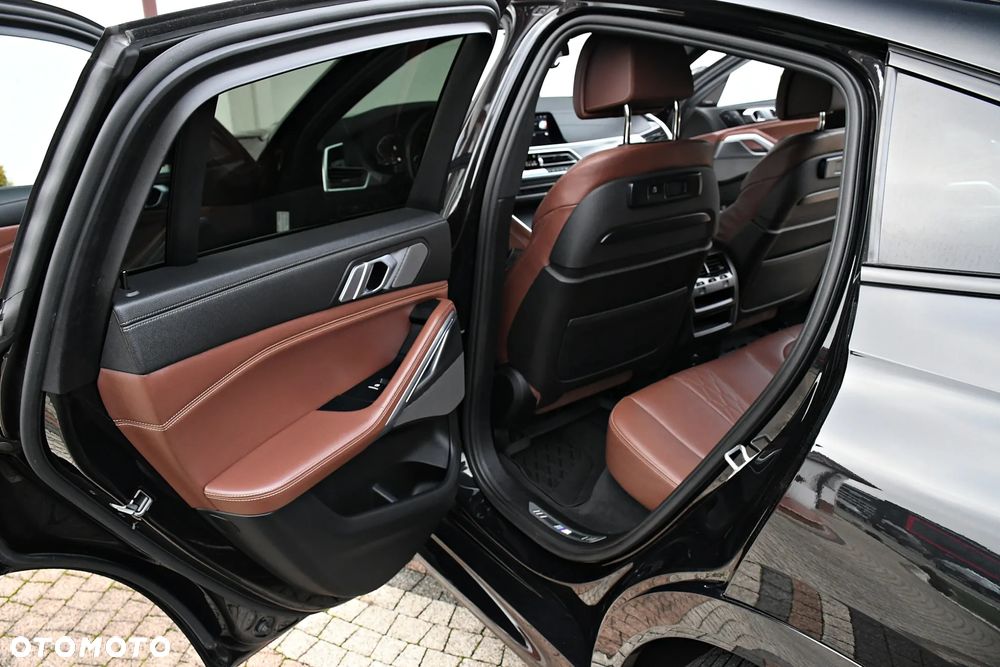BMW X6 xDrive30d - 23