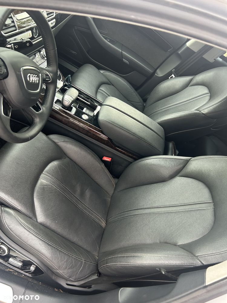 Audi A8 4.2 FSI L Quattro - 31
