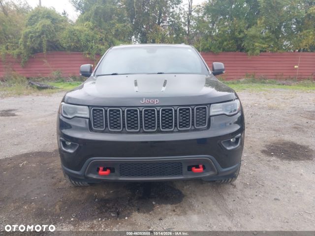 Jeep Grand Cherokee - 8