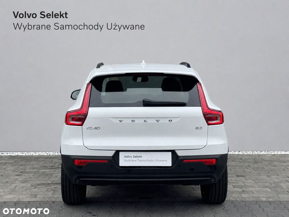 Volvo XC 40 - 9