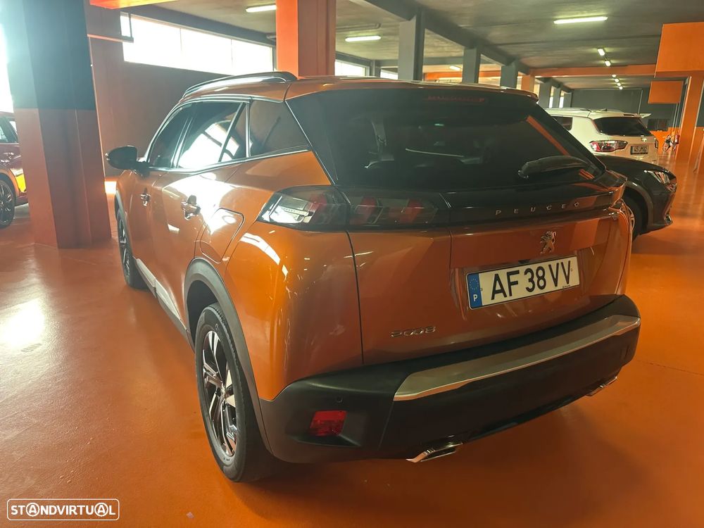 Peugeot 2008 1.2 PureTech GT Line - 3