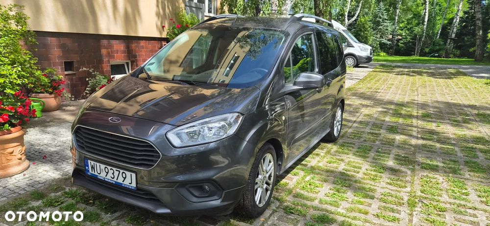 Ford Tourneo Courier - 1
