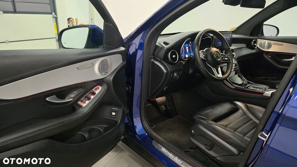 Mercedes-Benz GLC 300 d 4Matic 9G-TRONIC AMG Line Plus - 7