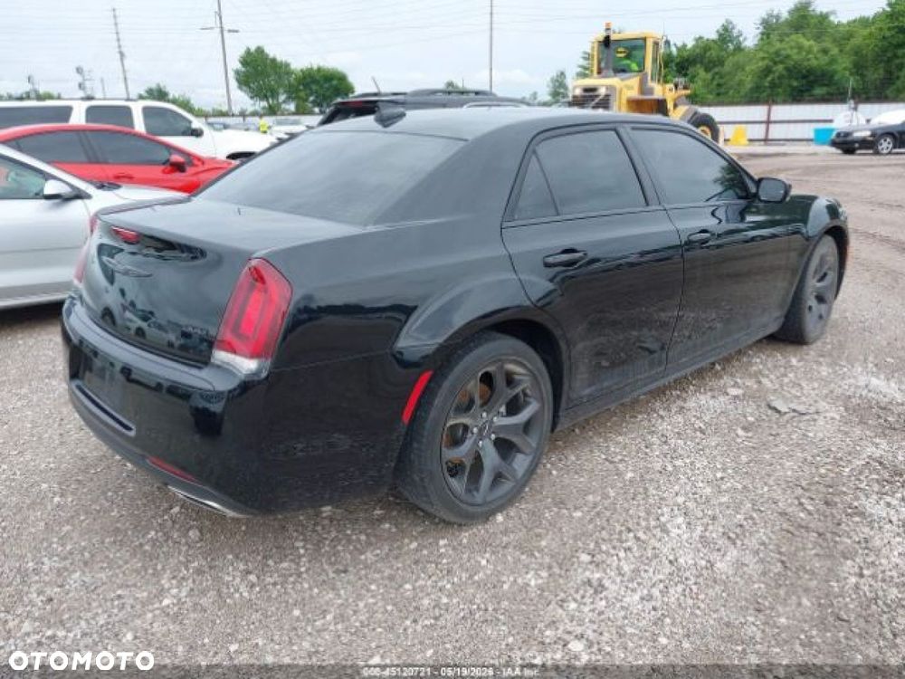 Chrysler 300 - 3