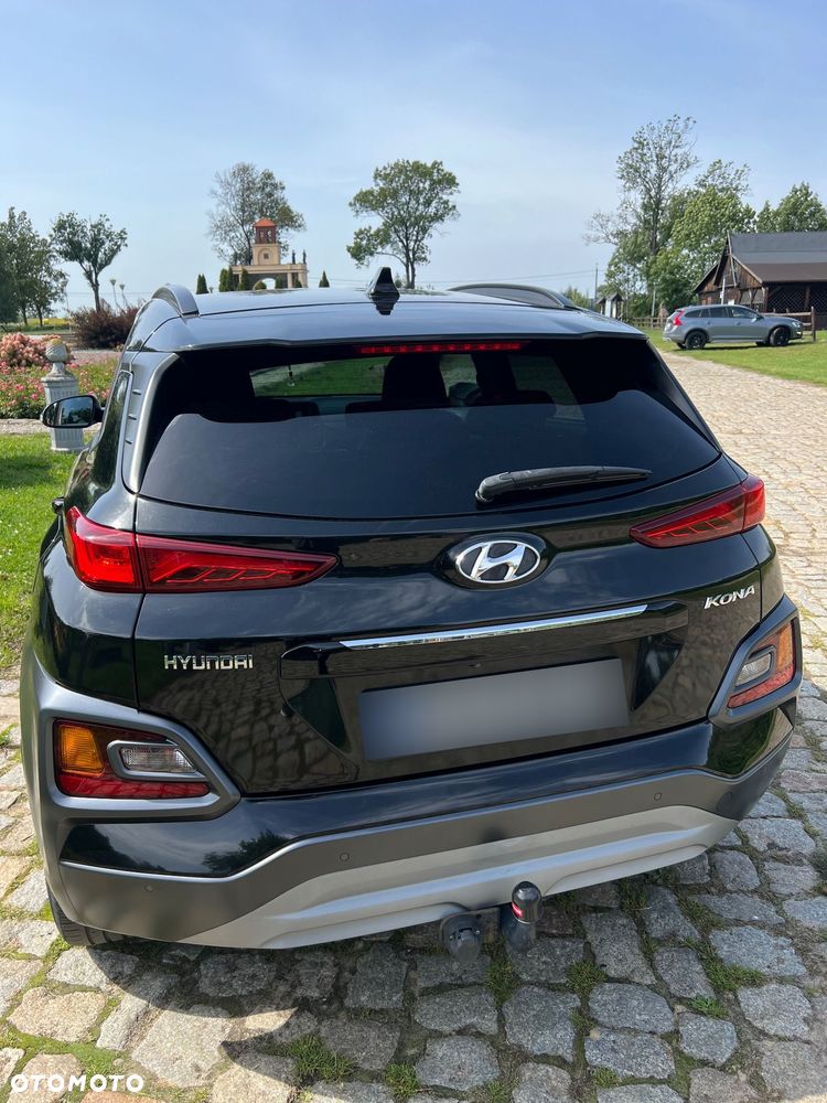 Hyundai Kona - 12