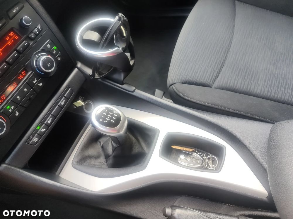 BMW X1 - 16