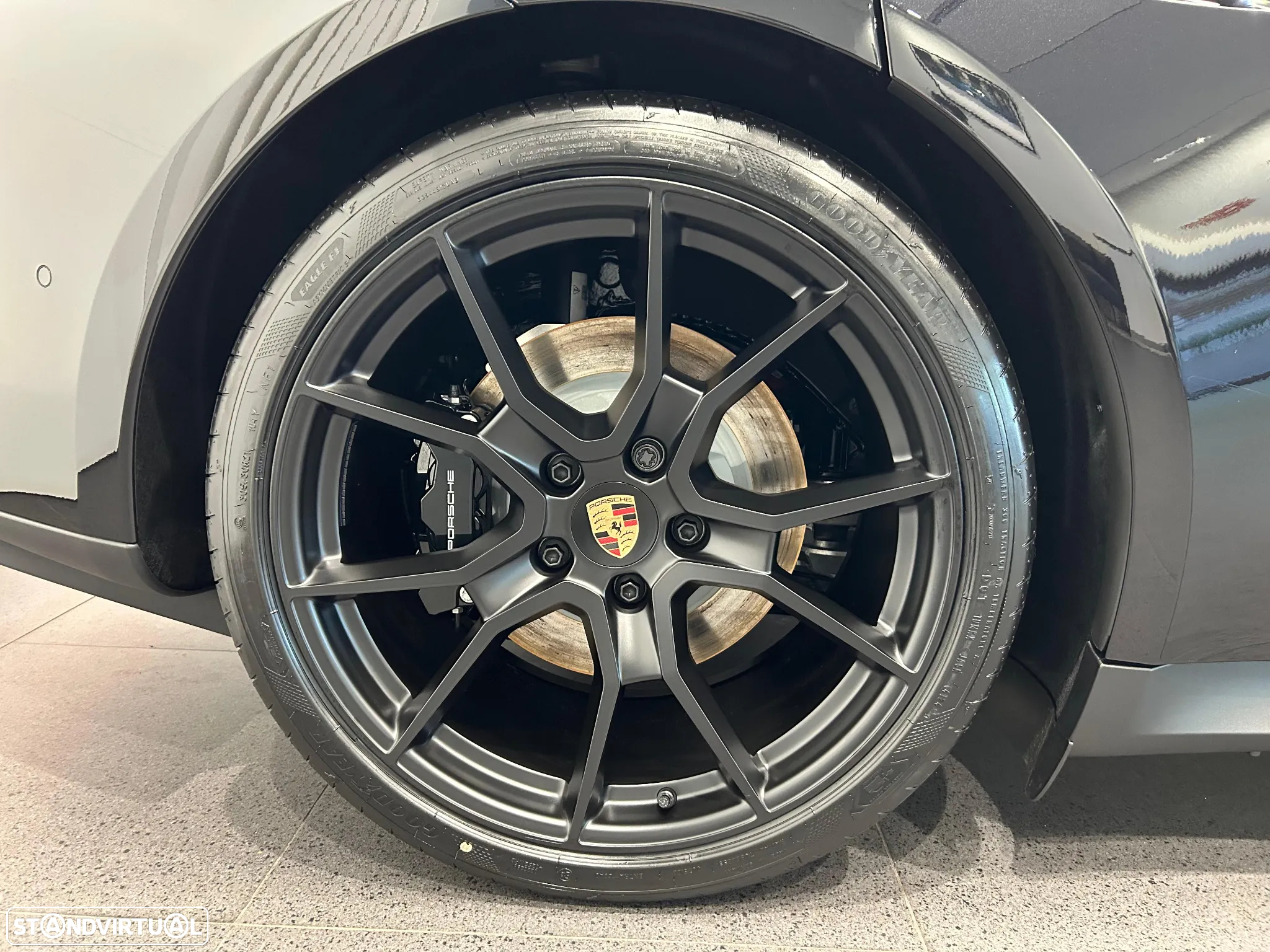 Porsche Taycan Sport Turismo 4S - 8