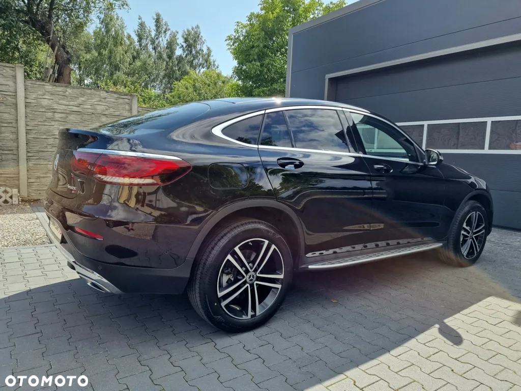Mercedes-Benz GLC GLC-Coupe 300 de 4Matic 9G-TRONIC AMG Line - 34