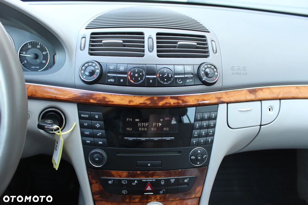 Mercedes-Benz Klasa E - 8