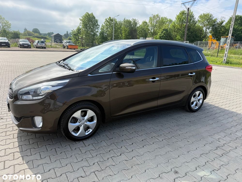 Kia Carens 1.6 GDI Dream-Team Edition - 4