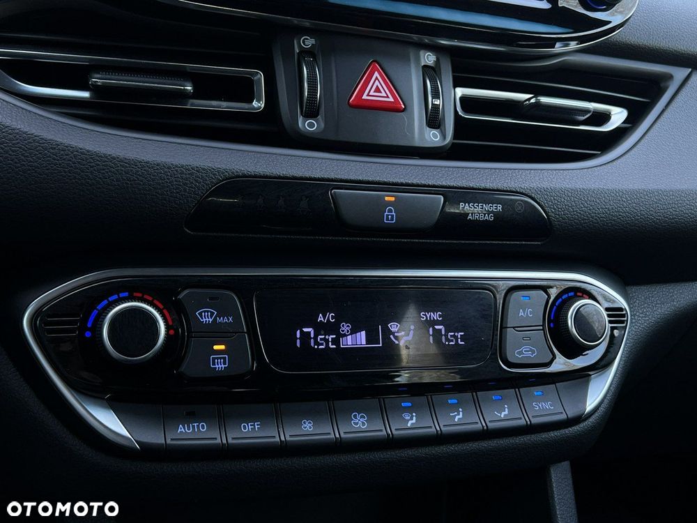 Hyundai i30 1.5 T-GDI 48V Smart DCT - 19