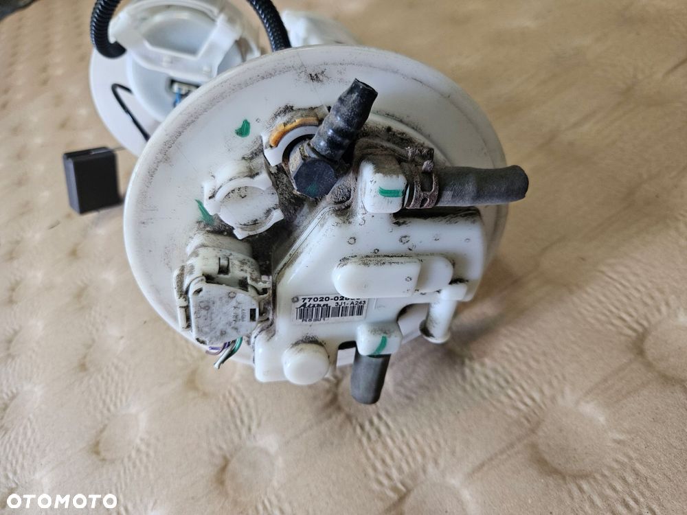 toyota auris ii 13-17 1.8 hybrid pompa paliwa 77020-02500 - 2