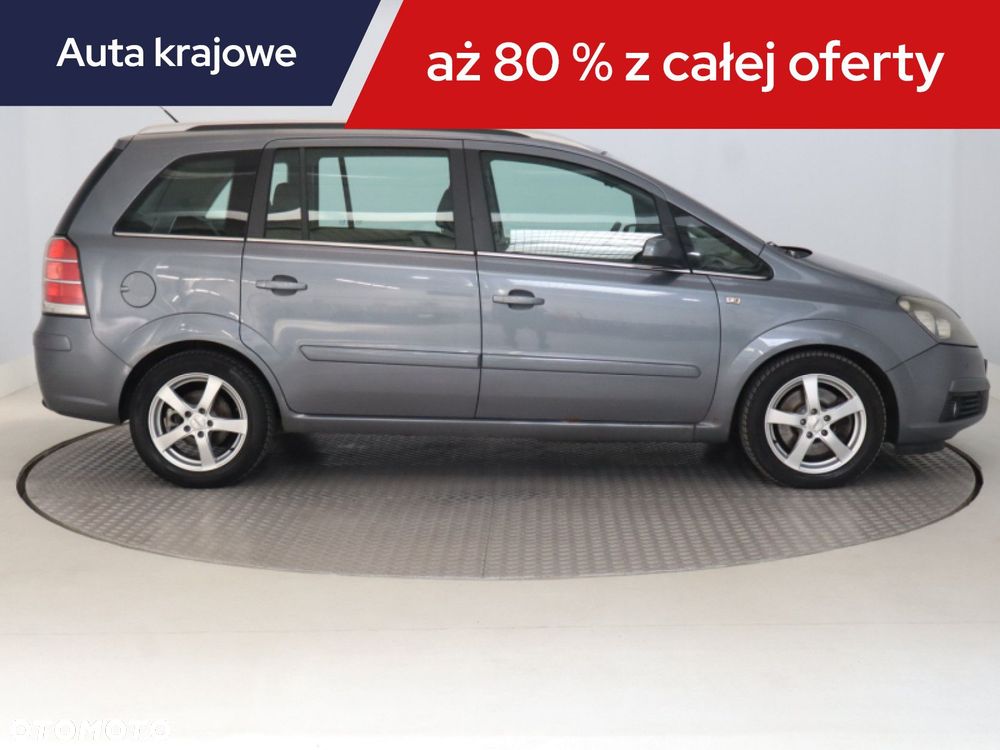 Opel Zafira - 8