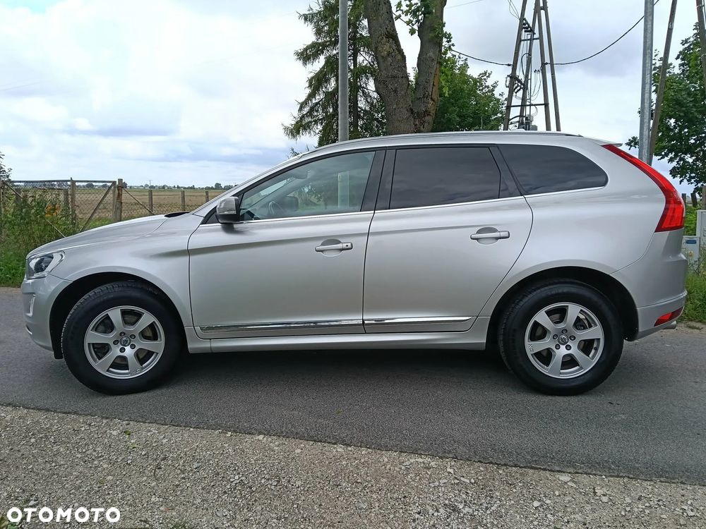 Volvo XC 60 D3 Geartronic Summum - 4