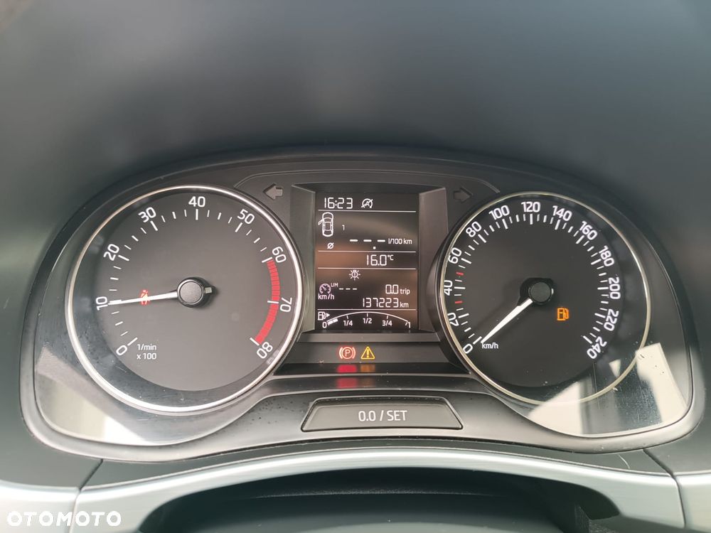 Skoda Fabia 1.0 TSI Ambition - 27