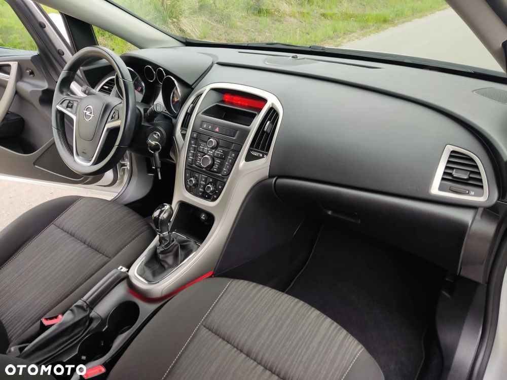 Opel Astra 1.4 ecoFLEX - 5