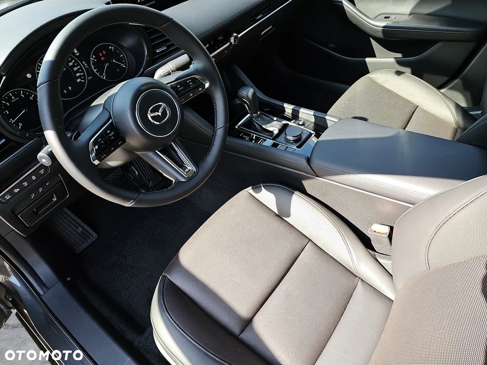 Mazda 3 - 12