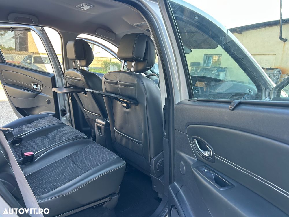 Renault Scenic - 30