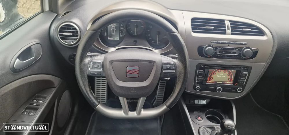 SEAT Leon 2.0 TSI Cupra R - 8