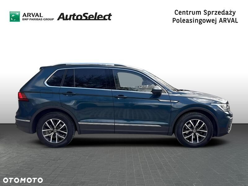 Volkswagen Tiguan - 5