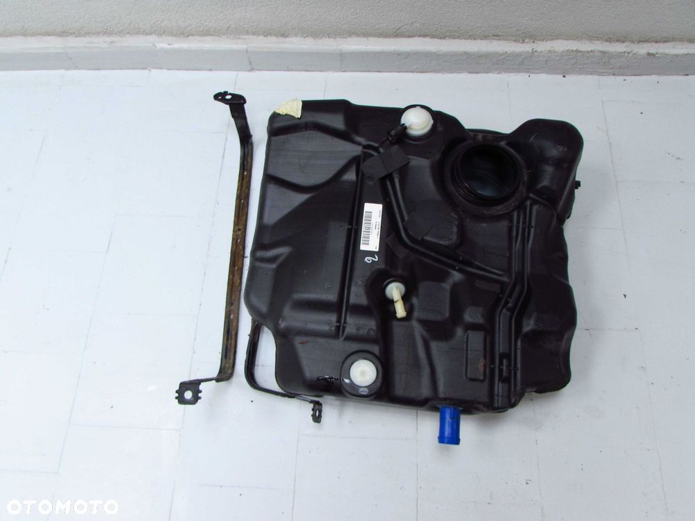 VOLVO S40 V50 C30 C70 2.0 D4 06-13 ZBIORNIK BAK PALIWA 4N51-9002 - 3