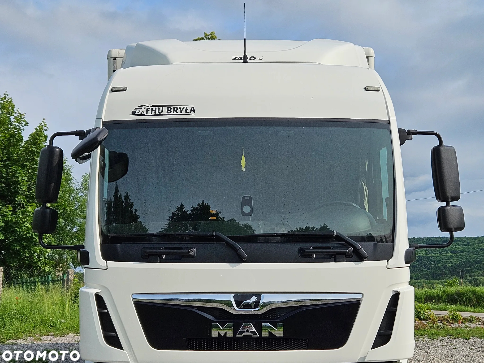 MAN TGL 12.250 / KONTENER / IZOTERMA / WINDA / 2019R / EURO 6 / PEŁEN SERWIS /  6 TON ŁADOWNOŚĆ  / SPROWADZONY / ZADBANY / JAK NOWY /  KSIĄŻKA SERWISOWA / E6 / 17 PALET - 9