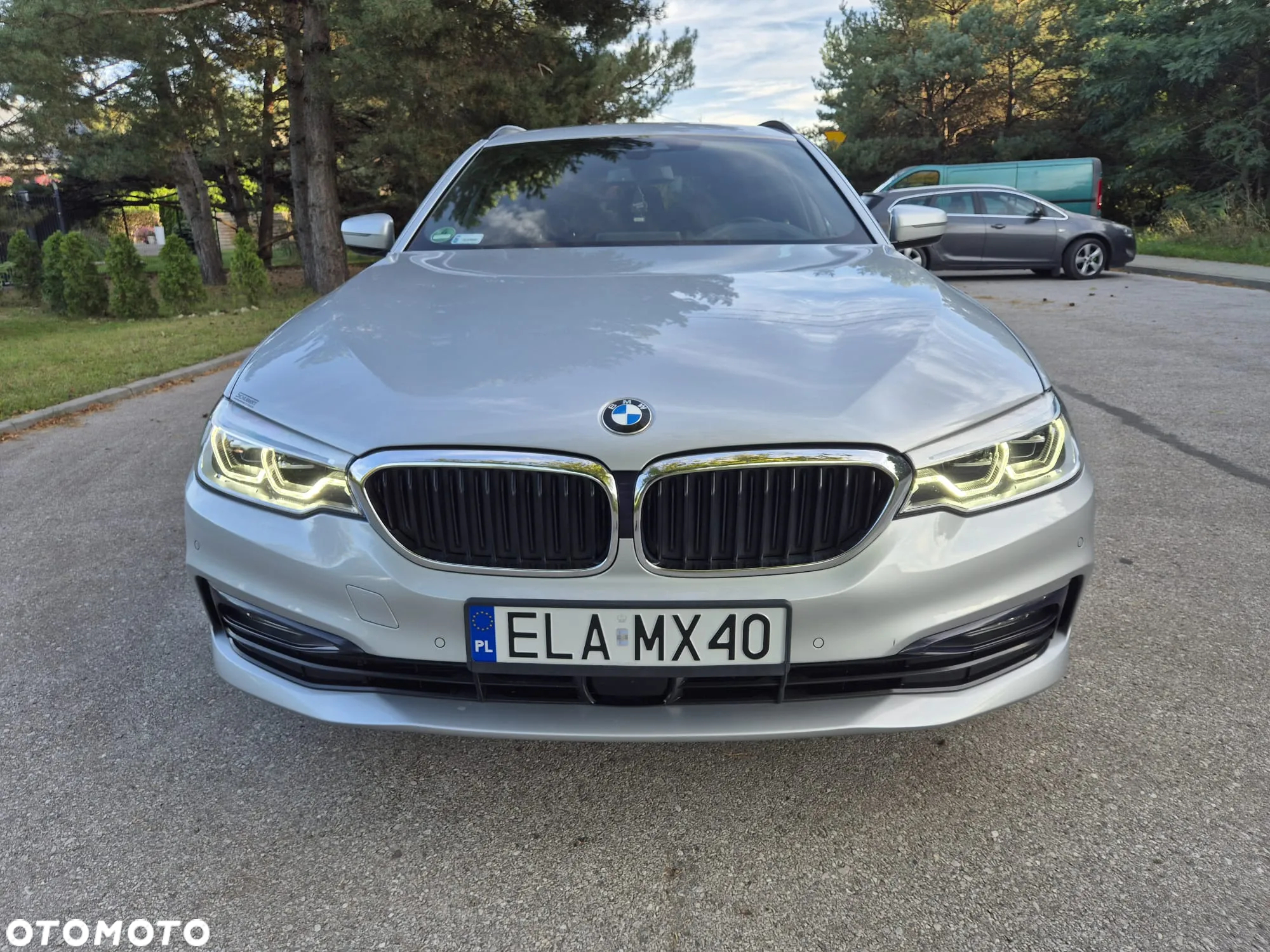 BMW Seria 5 520d xDrive Luxury Line - 2