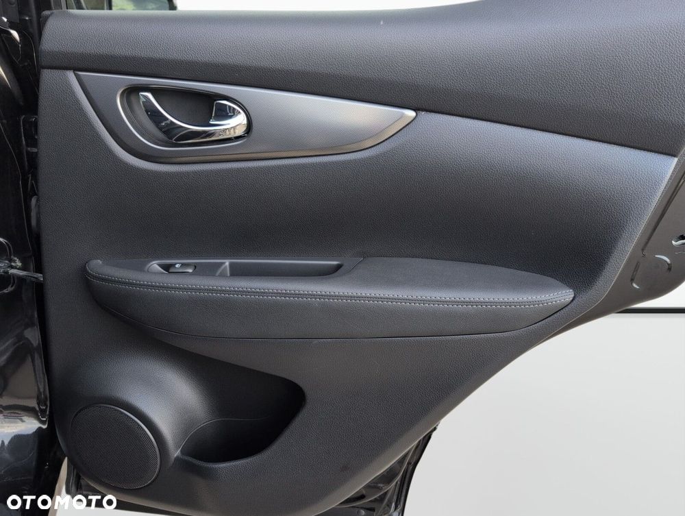 Nissan Qashqai 1.3 DIG-T N-Connecta - 13