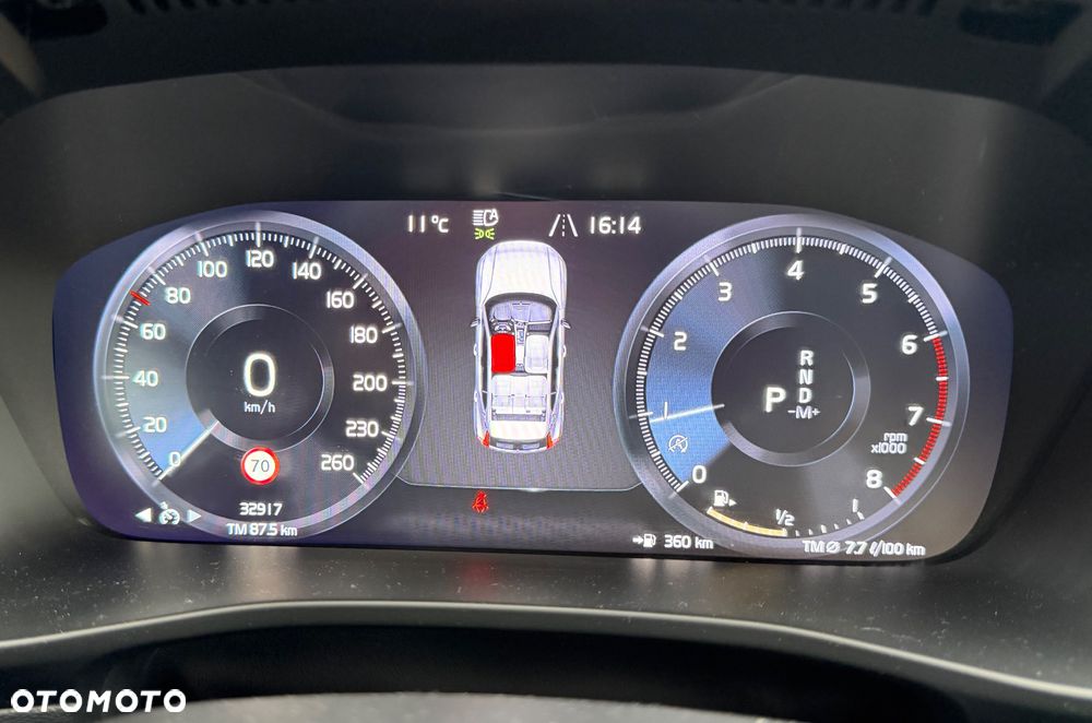 Volvo XC 40 T3 - 11