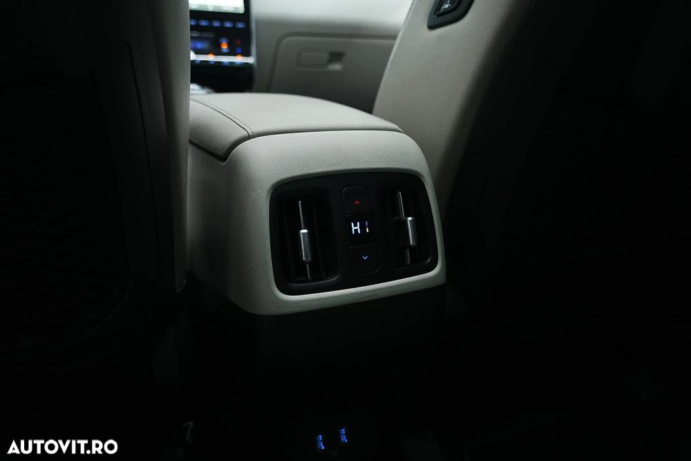 Hyundai Tucson PHEV 1.6 l 265 CP 4WD 6AT Luxury - 24