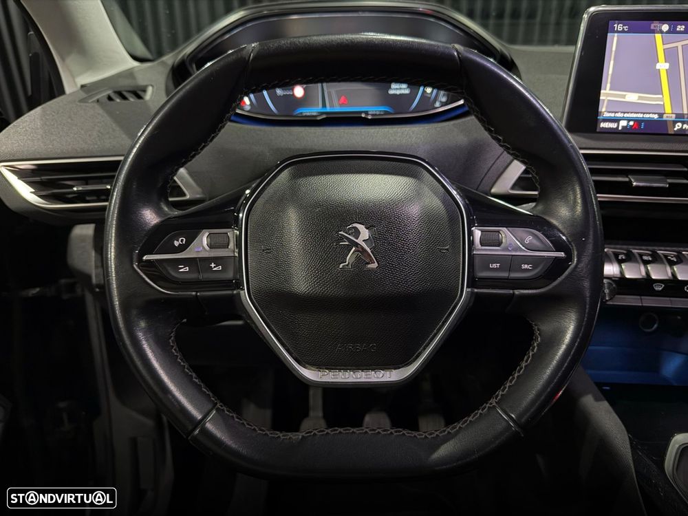 Peugeot 5008 1.5 BlueHDi Allure - 17