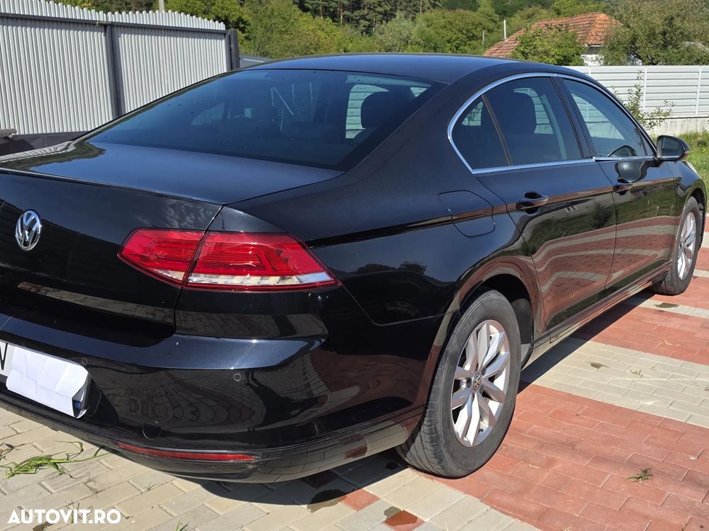 Volkswagen Passat 2.0 TDI Comfortline - 3