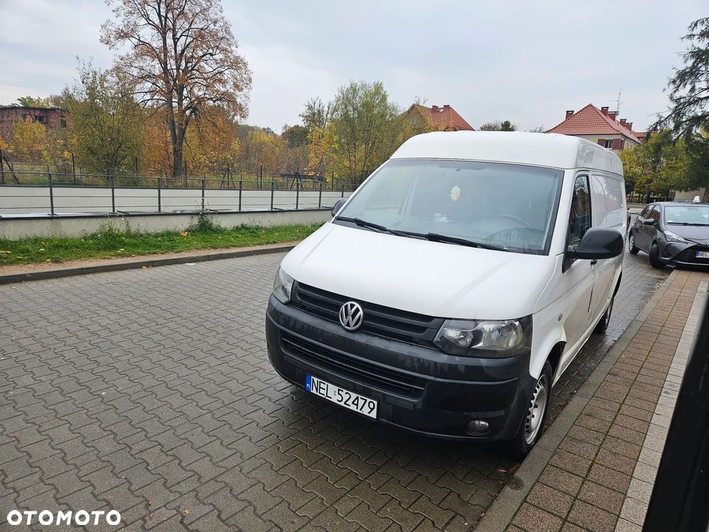 Volkswagen Transporter - 1