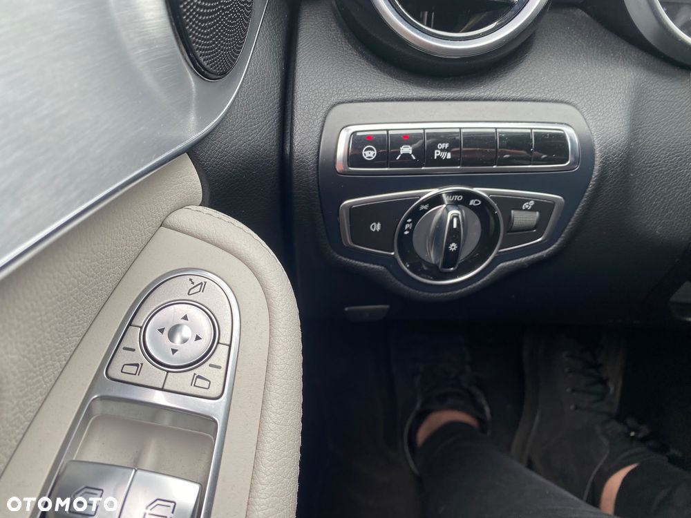 Mercedes-Benz C-Class 2016 photo 4