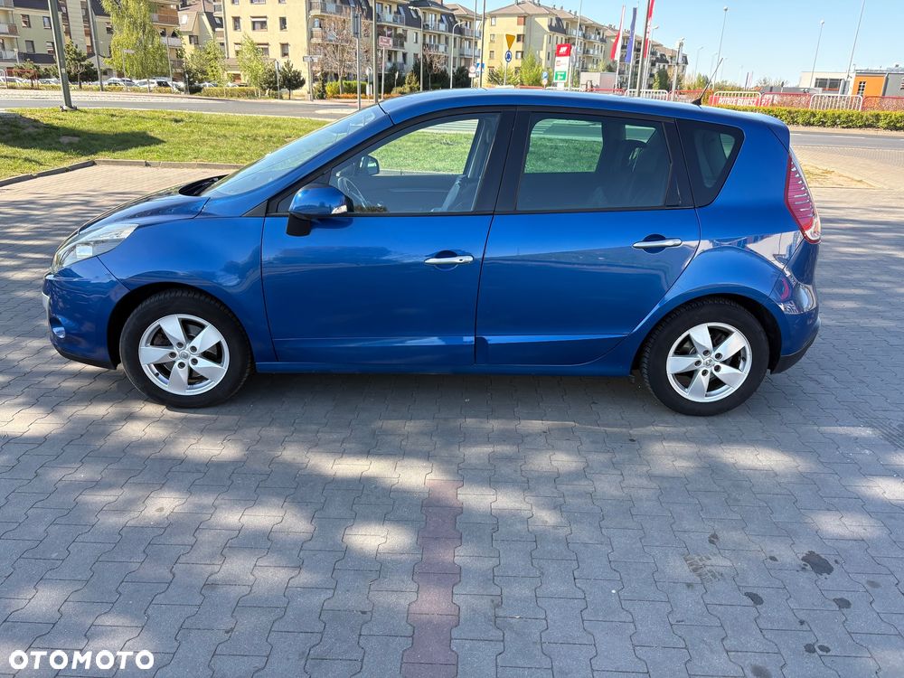 Renault Scenic 1.6 16V Authentique - 8